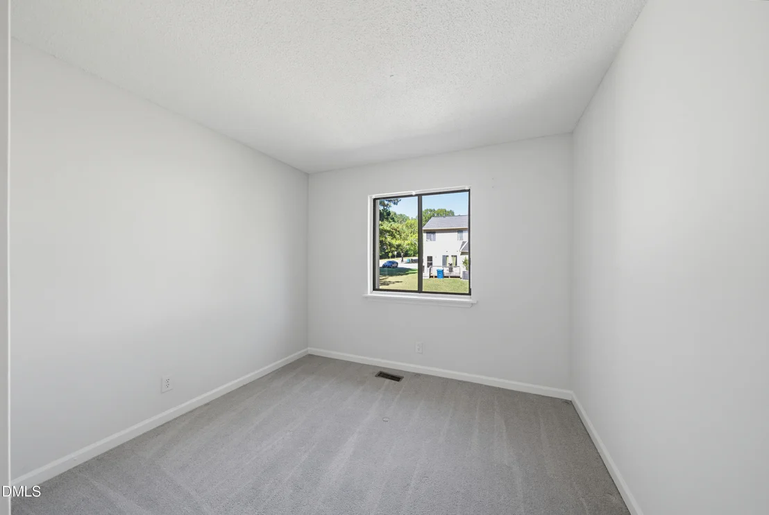 Photo of Unit B at 2402 Stadium Drive