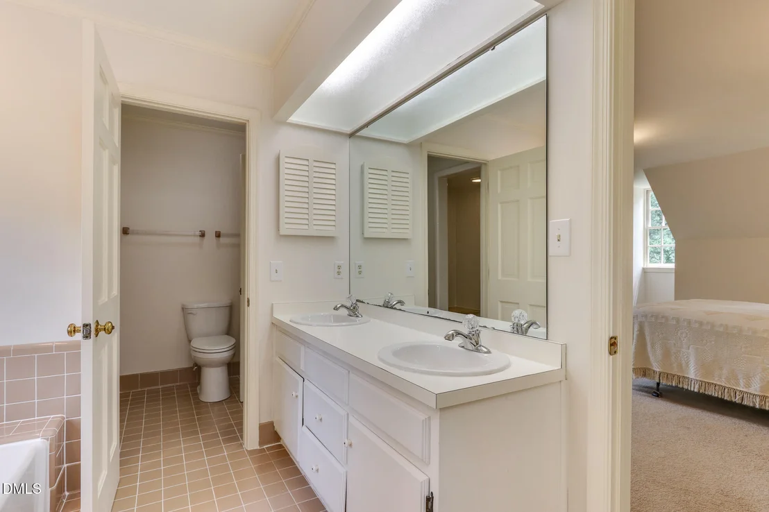 Photo of 3102 Eton Road