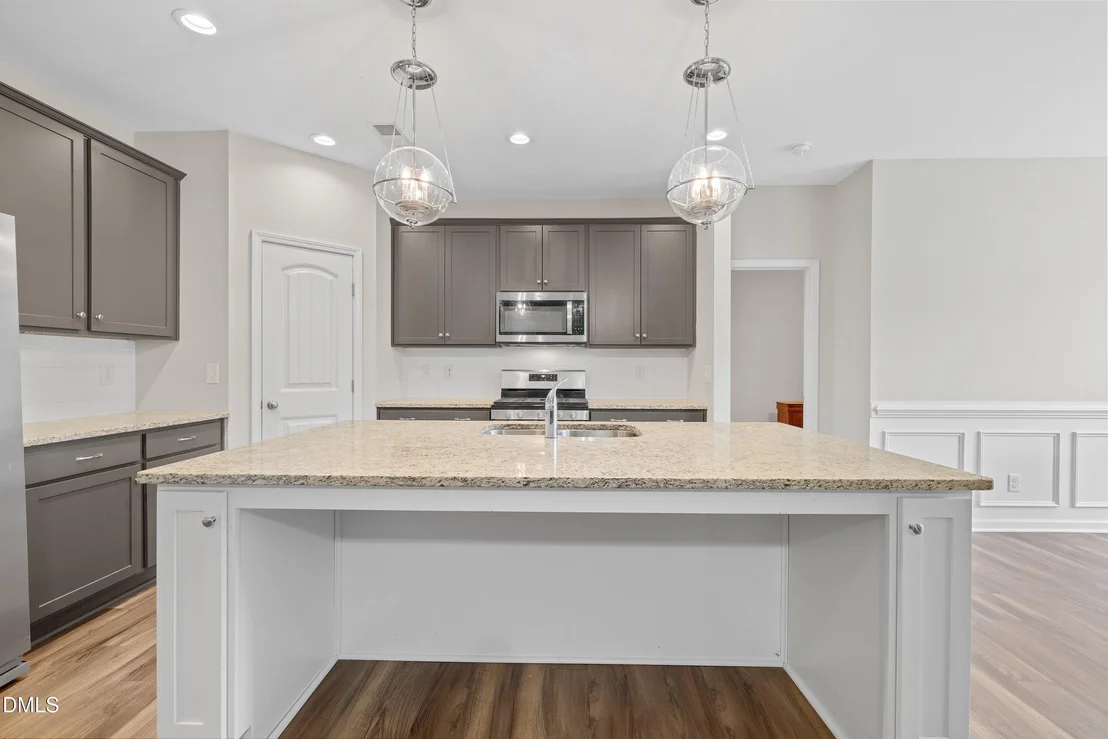 Photo of 77 Carbone Lane