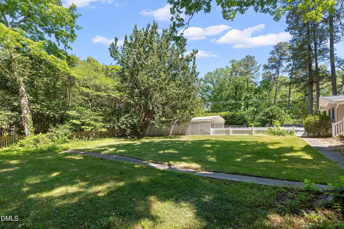 Photo of 2802 Devon Road