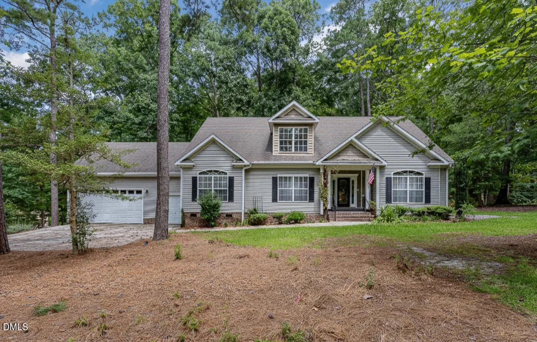 Photo of 6086 Dunes Drive