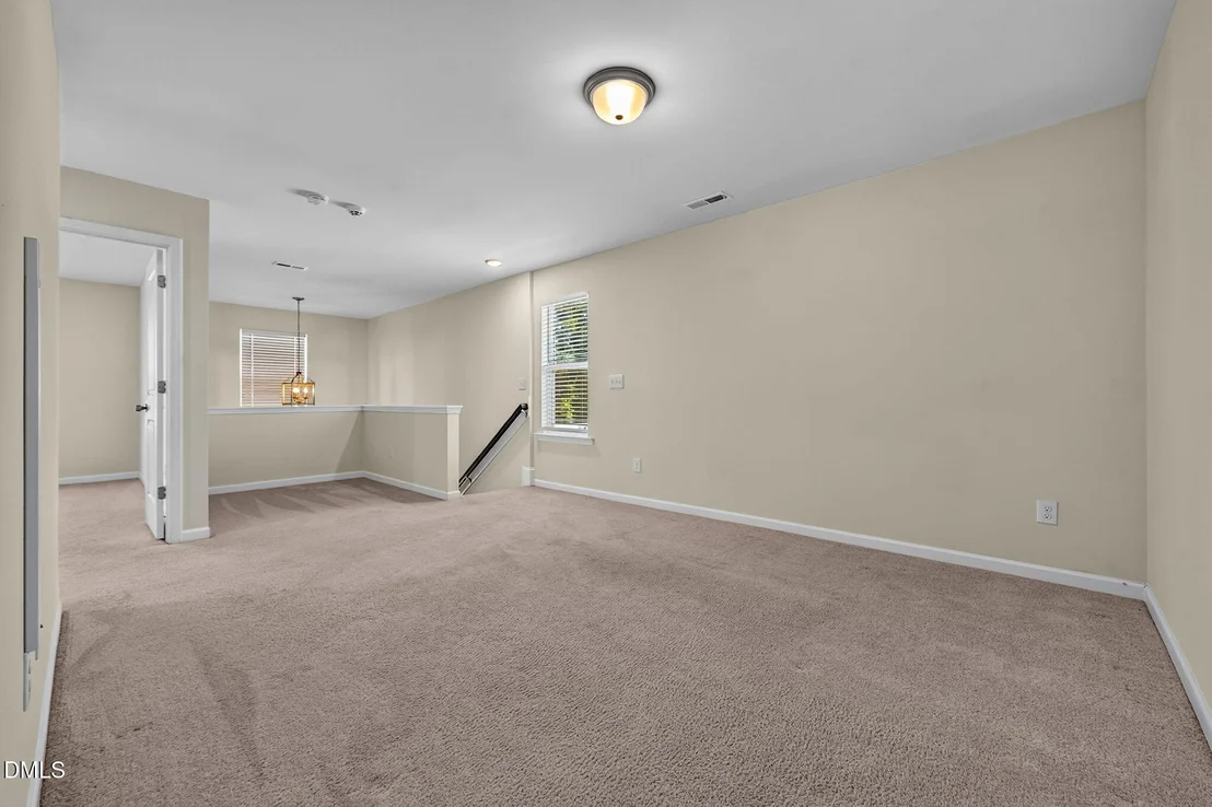 Photo of 609 Crestdale Drive