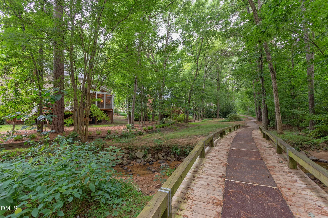 Photo of 1307 Chimney Hill Drive