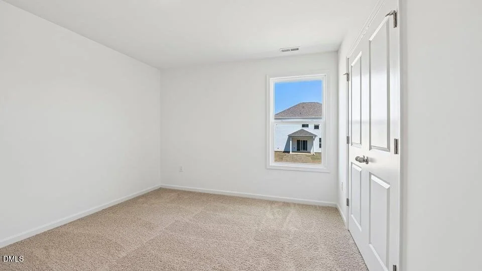 Photo of 115 Oak Bluff Court