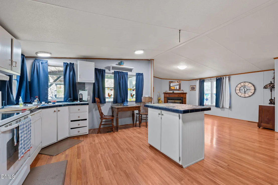 Photo of Unit LOT1 at 5460 Thompson Mill Road
