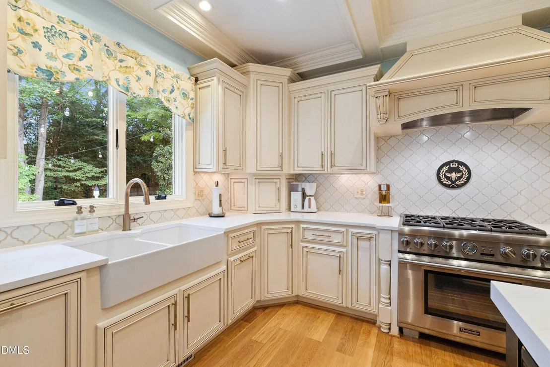 Photo of 304 Versailles Drive
