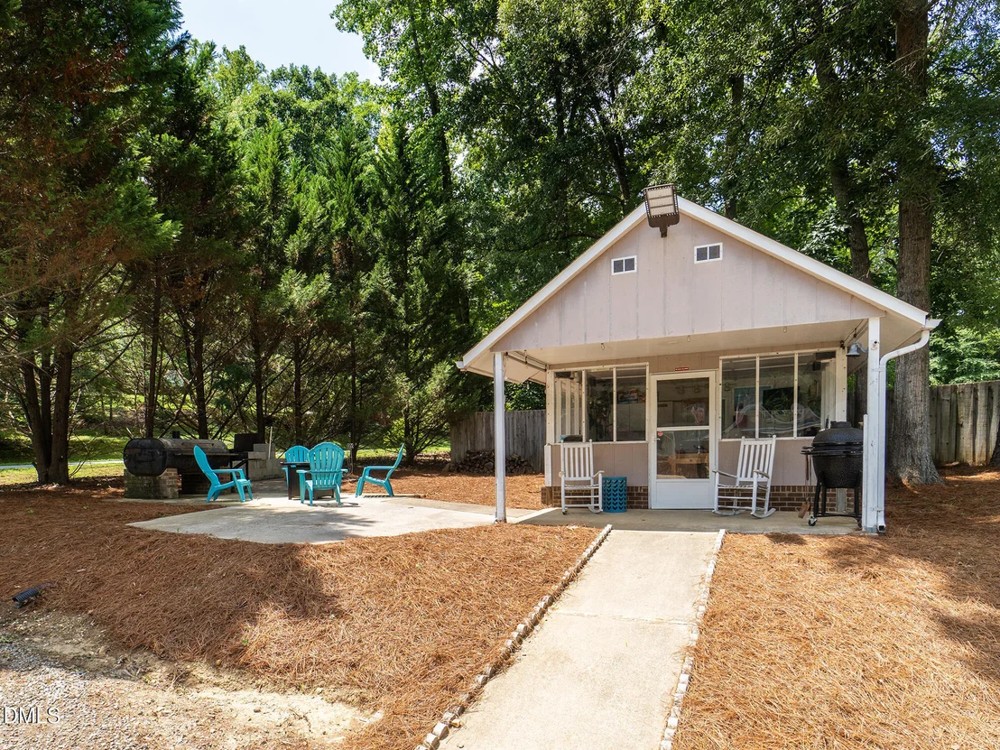 Photo of 1805 Travis Lane