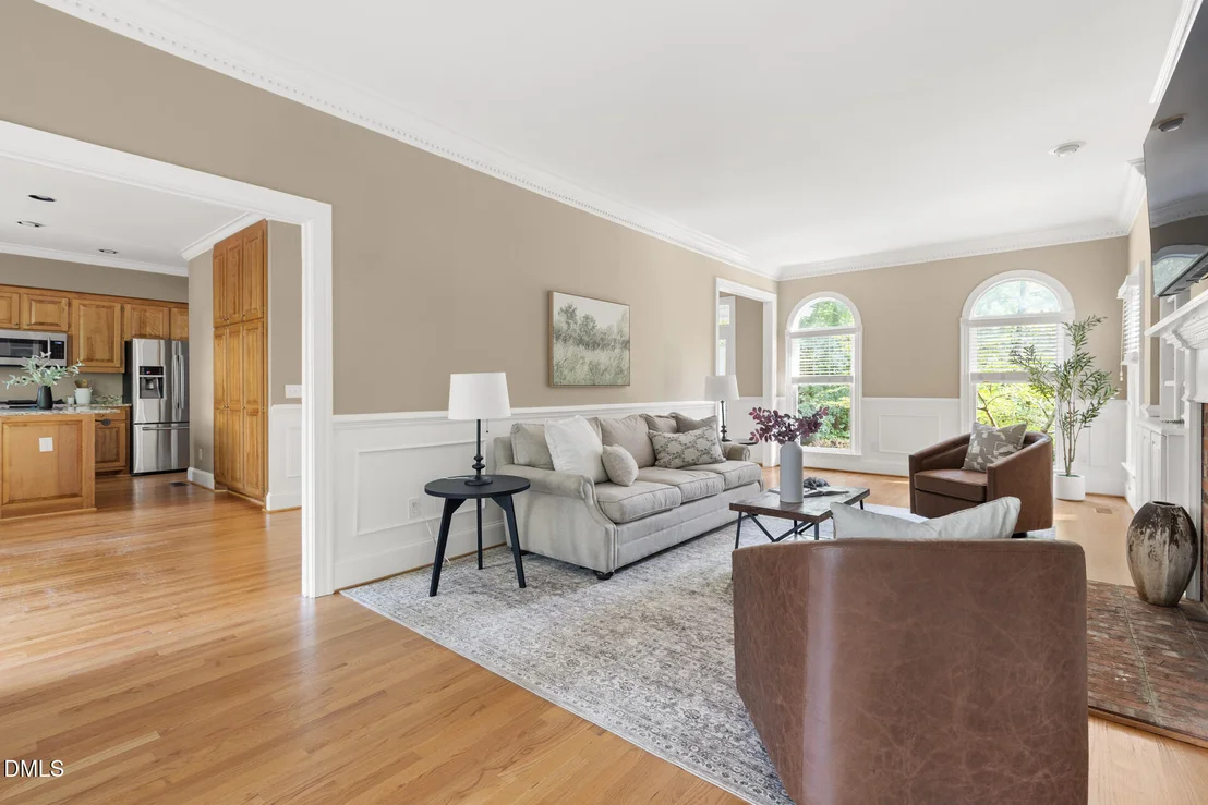 Photo of 2204 Meade Lane