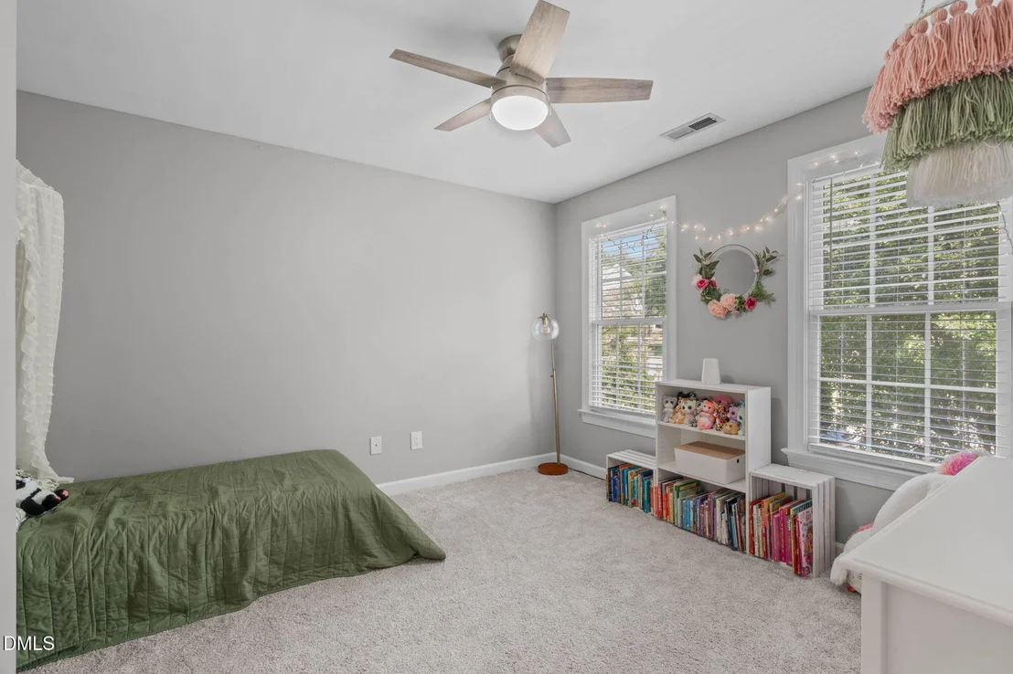 Photo of 102 Stenness Court