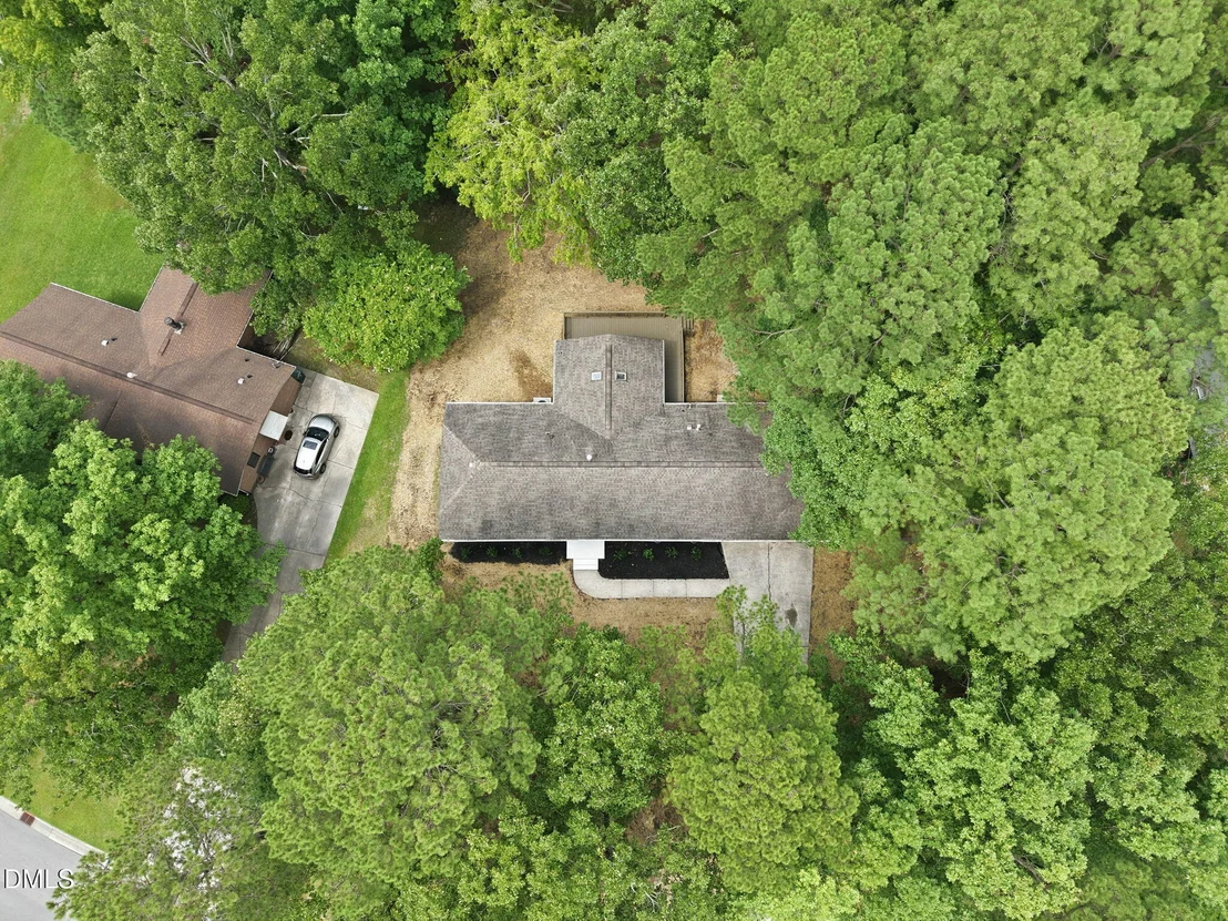 Photo of 807 Yosemite Circle