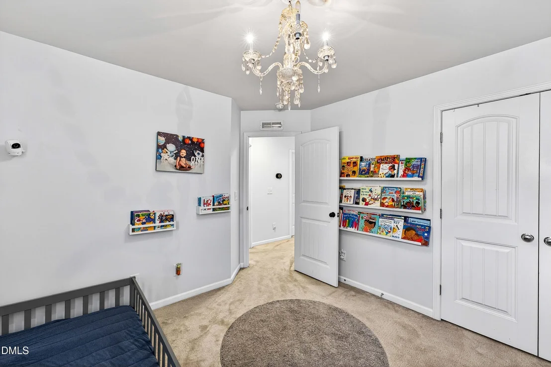 Photo of 410 Chestnut Oak Place