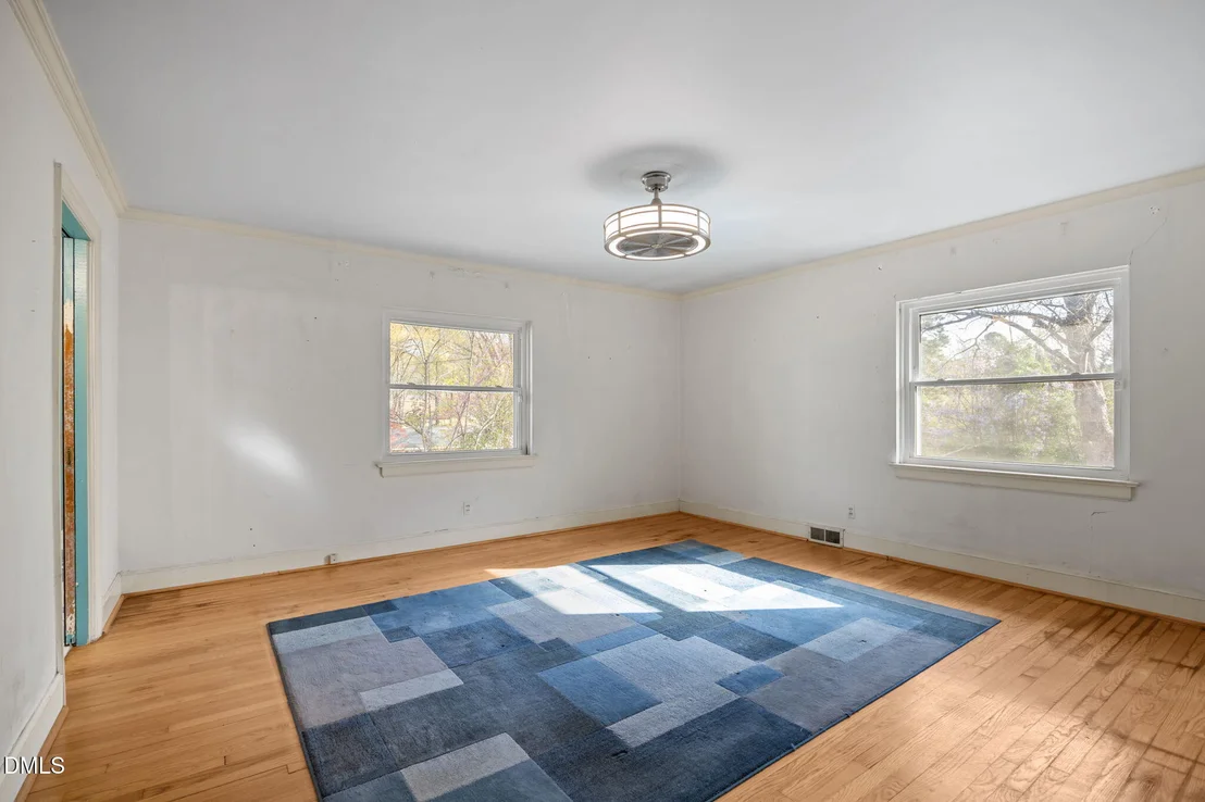 Photo of 2837 Stuart Drive