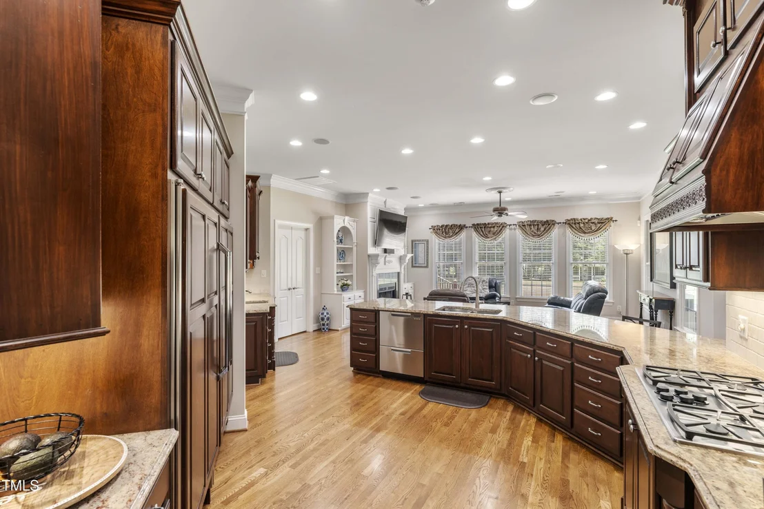 Photo of 5633 Baptist Assembly Road