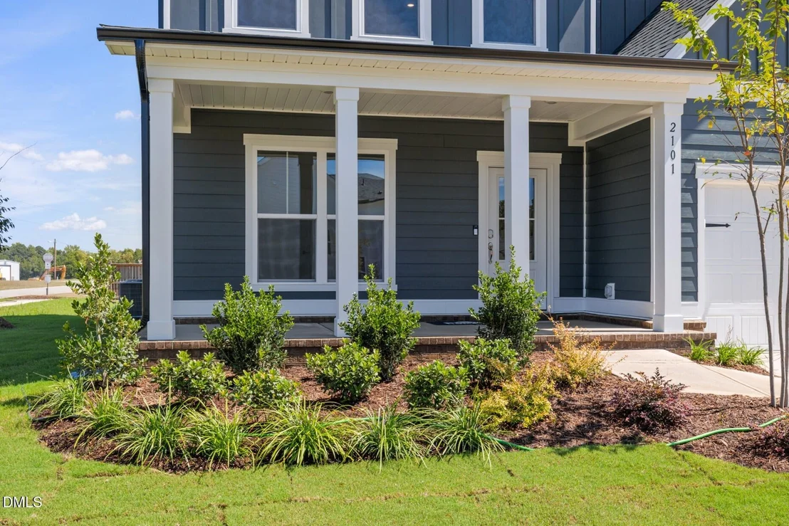 Photo of 2101 Saunders Farm Drive