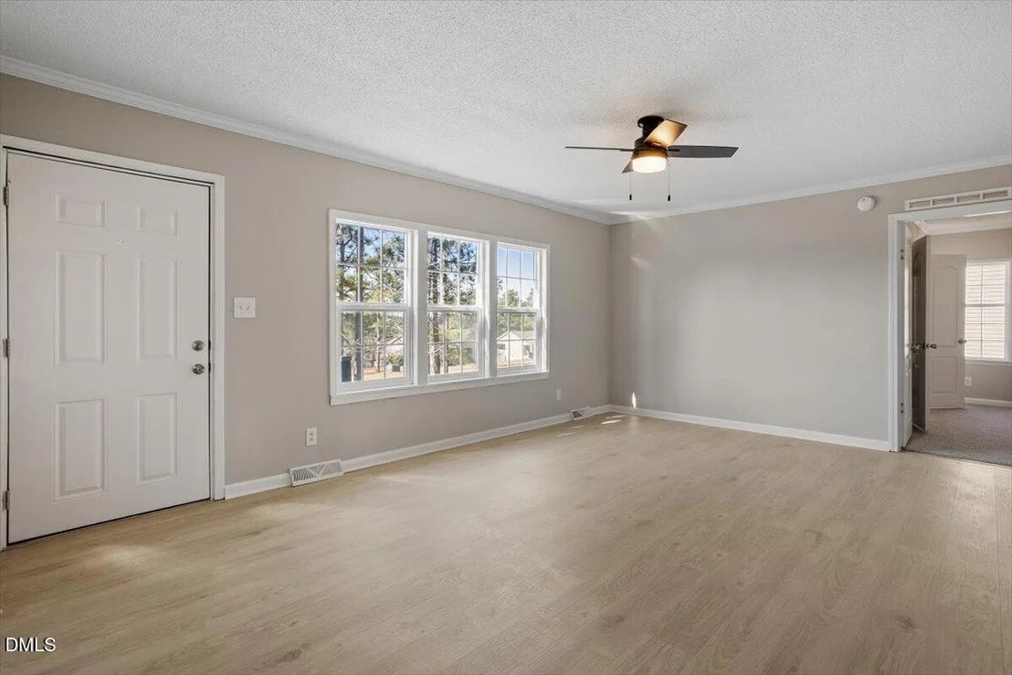 Photo of 190 Pickett Circle