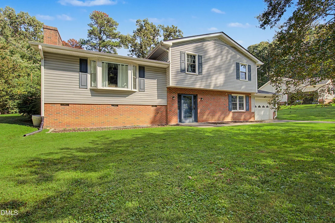 Photo of 1224 Hedrick Drive