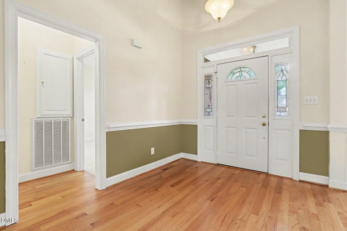 Photo of 113 Lake Point Drive