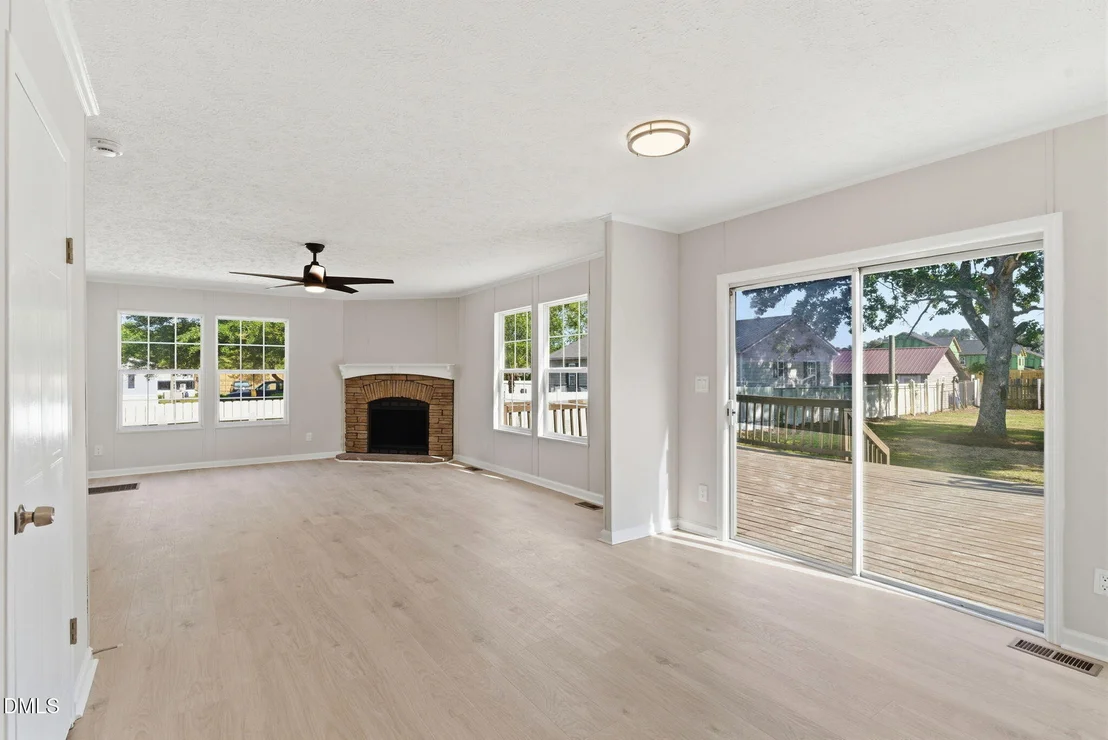 Photo of 9929 Old Mill Road NE