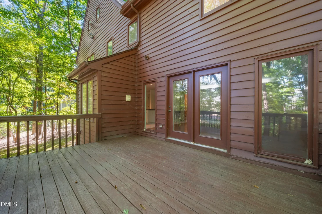 Photo of 225 Dalton Drive