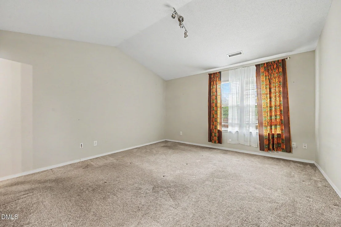 Photo of 1016 Penncross Drive