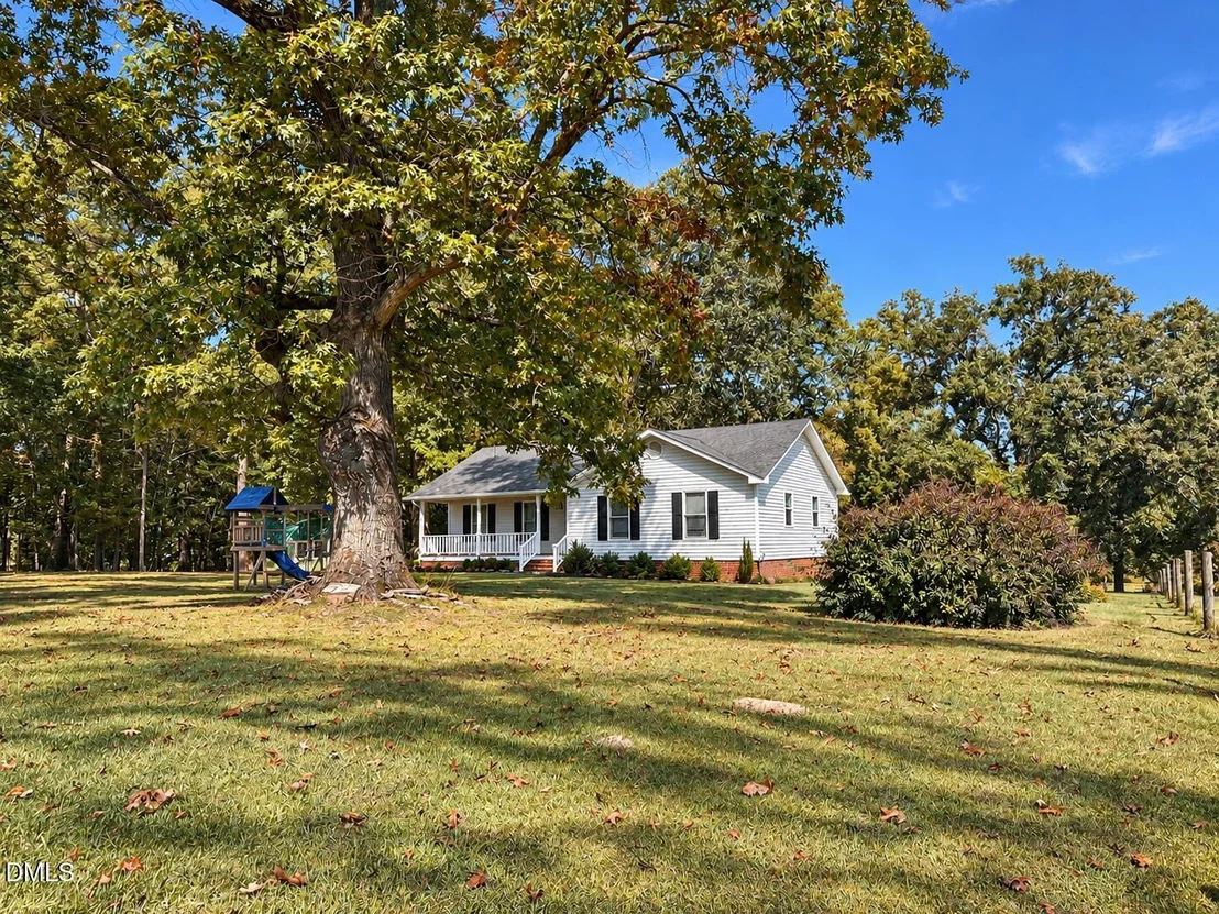 Photo of 271 Hawk Road
