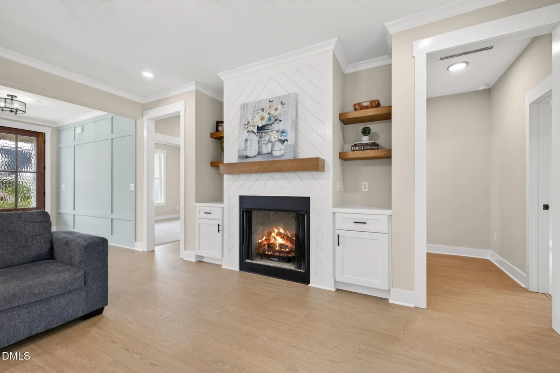 Photo of 175 Hillstead Way