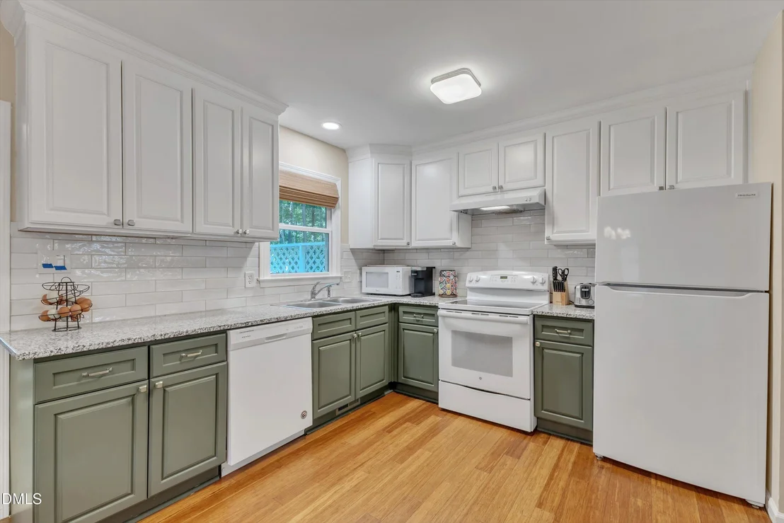 Photo of 207 Honeysuckle Lane