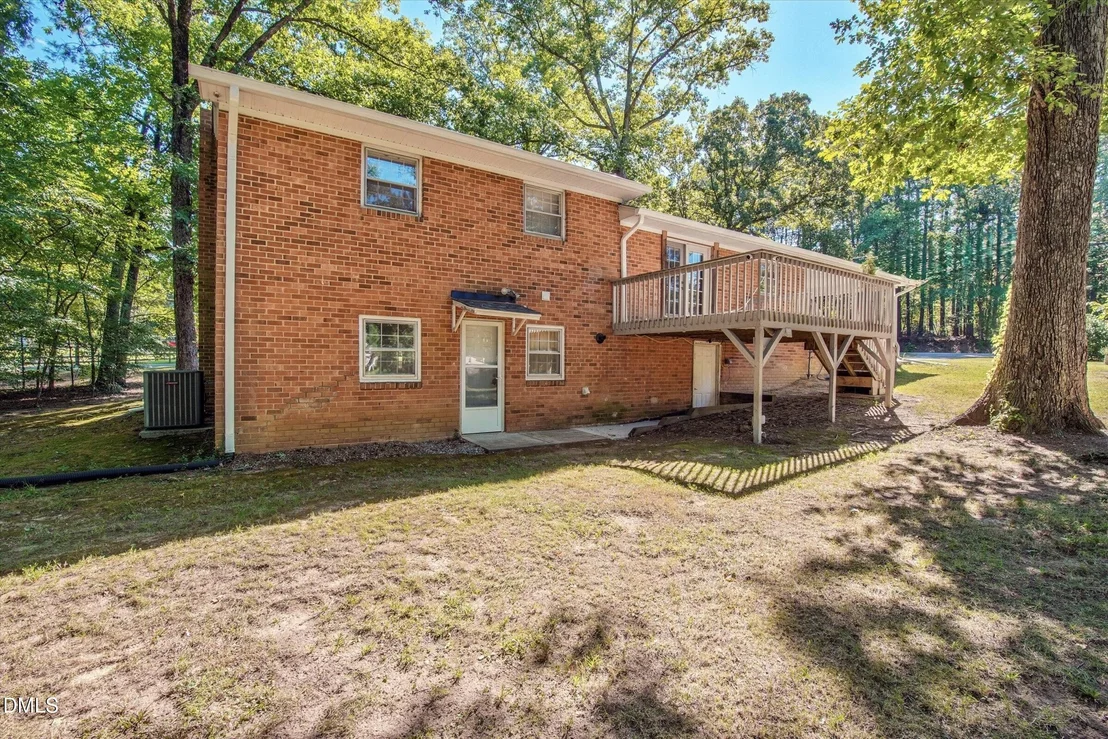 Photo of 6424 Amhurst Road