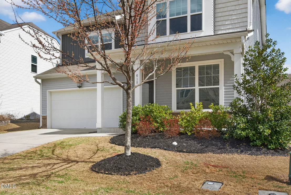Photo of 618 Starry Sky Drive