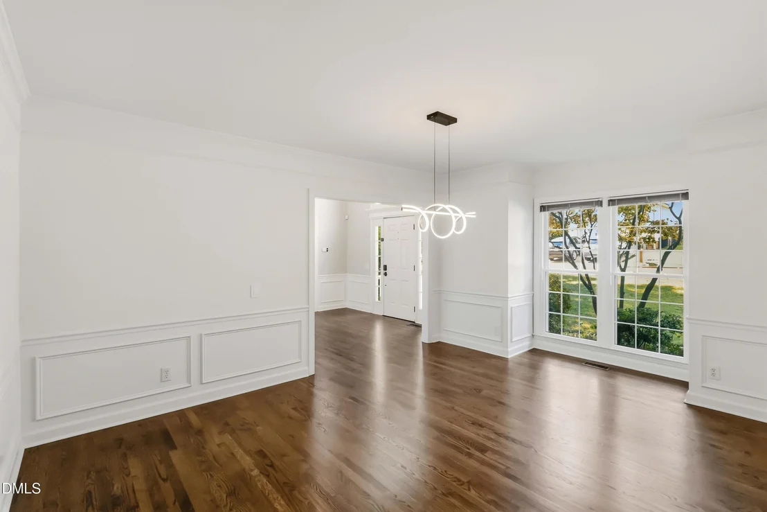 Photo of 104 Strathburgh Lane