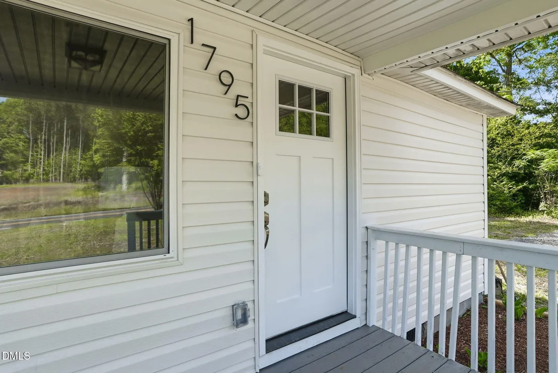 Photo of 1795 Hicks Road