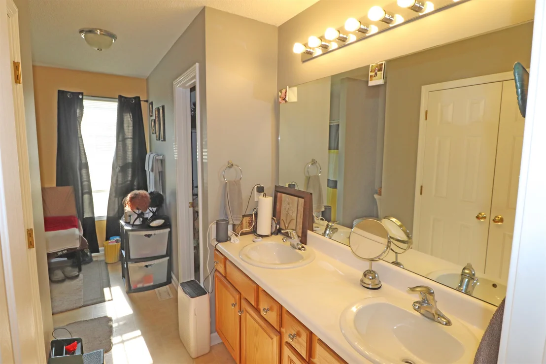 Photo of 128 Grassy Rio Lane