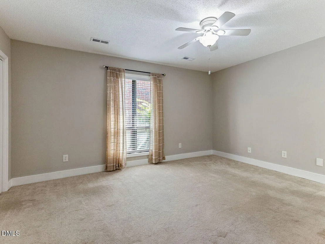Photo of 141 Clancy Circle