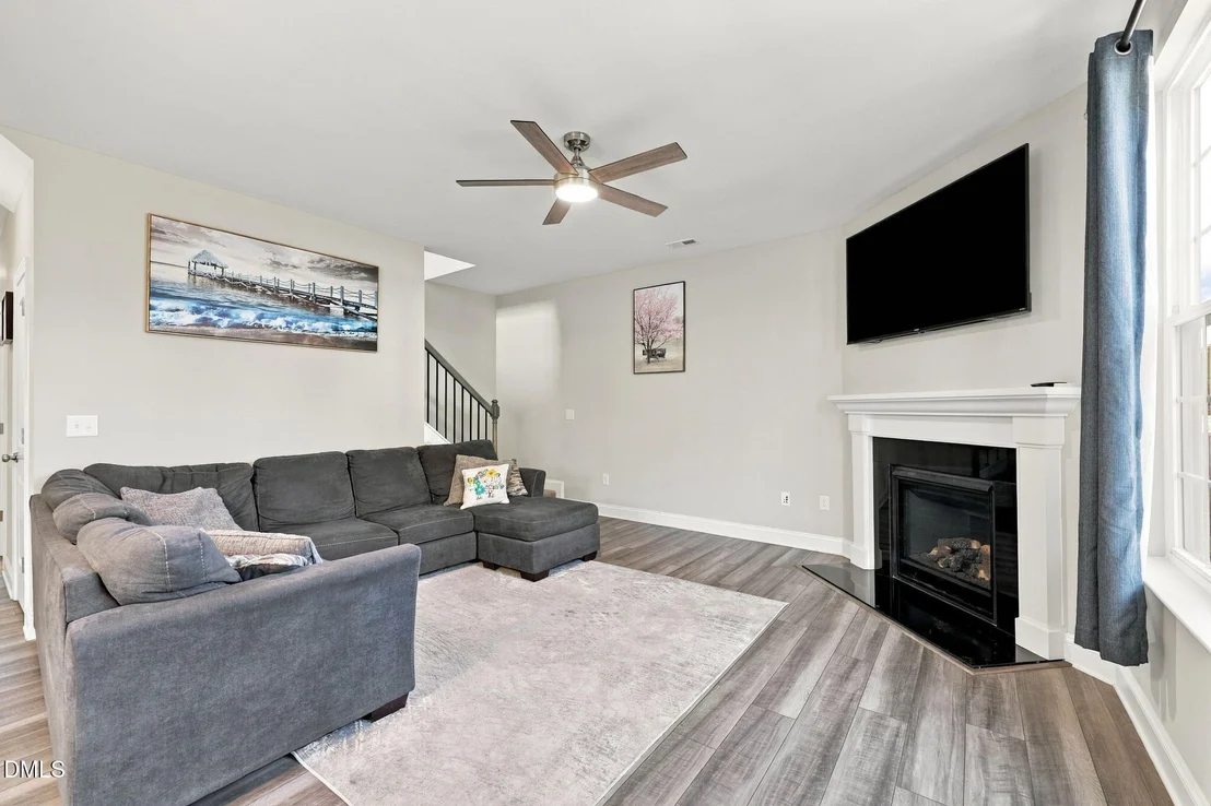 Photo of 2170 Campbell Loop