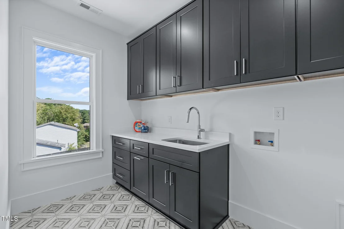 Photo of 1016 Addison Place