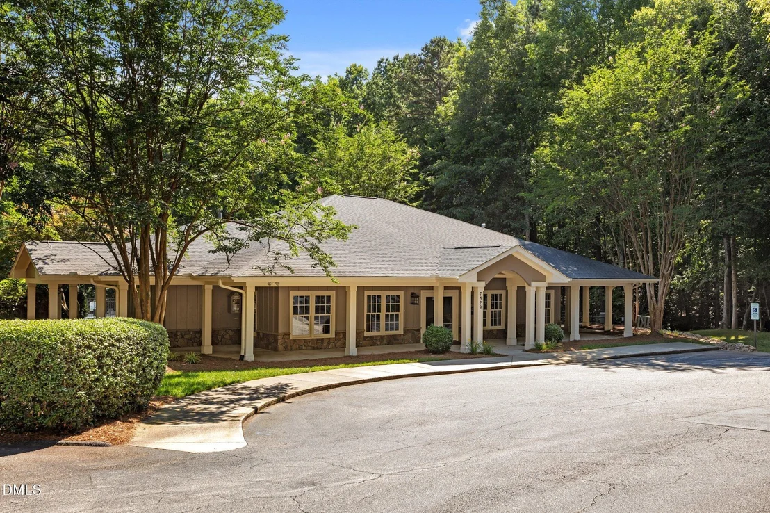 Photo of 1212 Tacketts Pond Drive