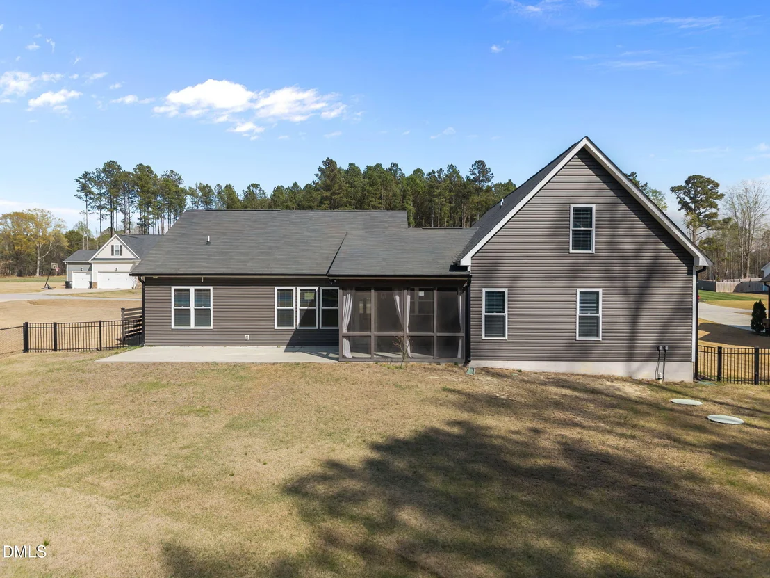 Photo of 53 N Titus Lane