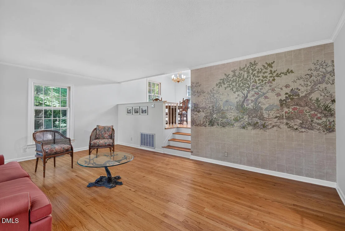 Photo of 13 Winthrop Court