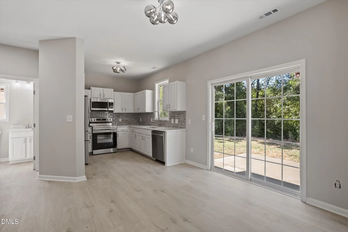 Photo of 808 Nightshade Way