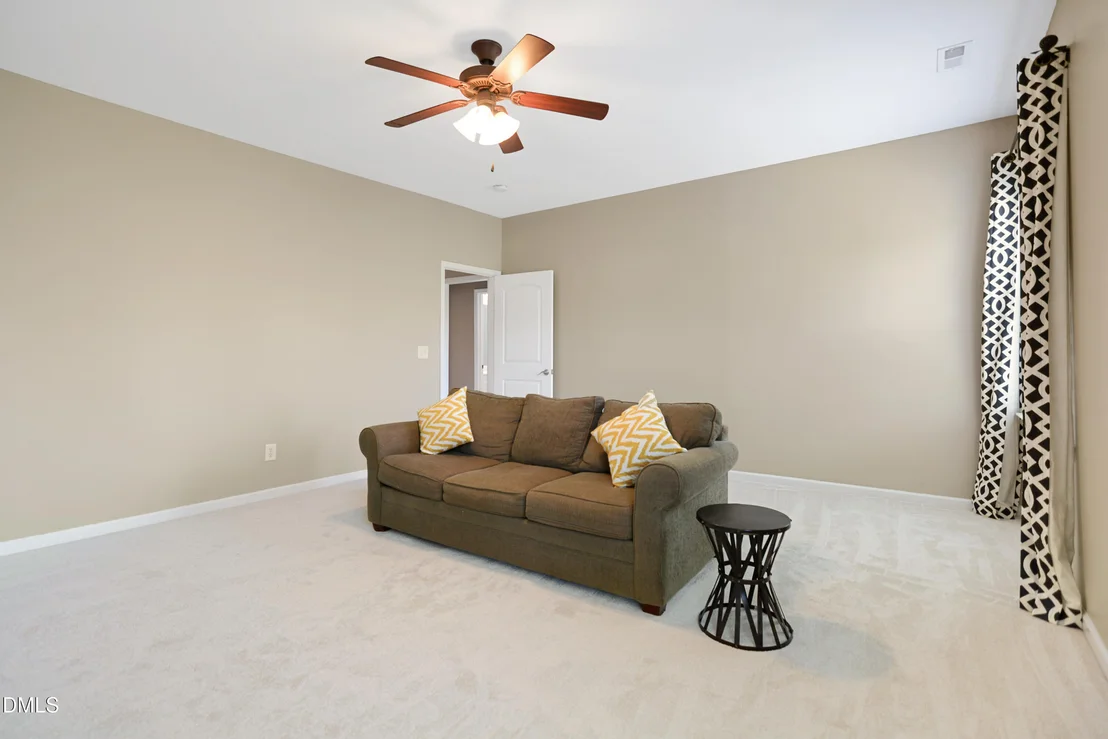 Photo of 143 Briarfield Drive