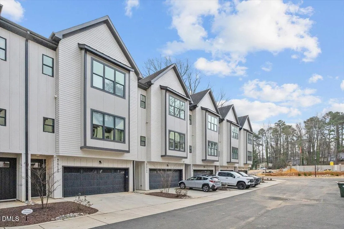 Photo of Unit 105 at 810 Maple Berry Lane