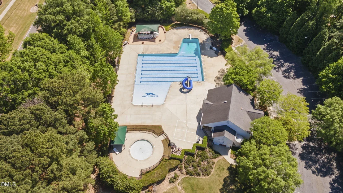 Photo of 809 Town Side Drive