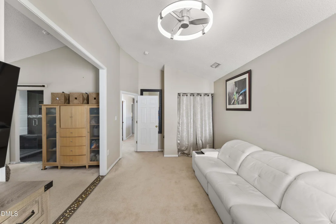 Photo of 3045 Buttonwood Lane