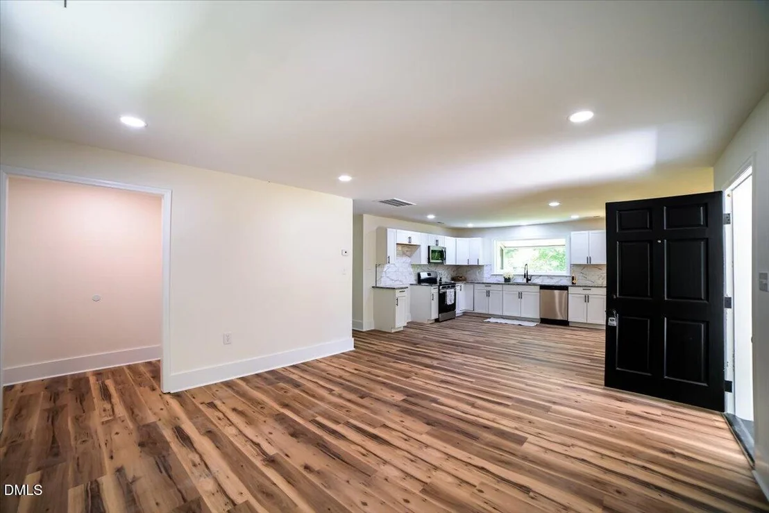 Photo of 906 Circle Drive