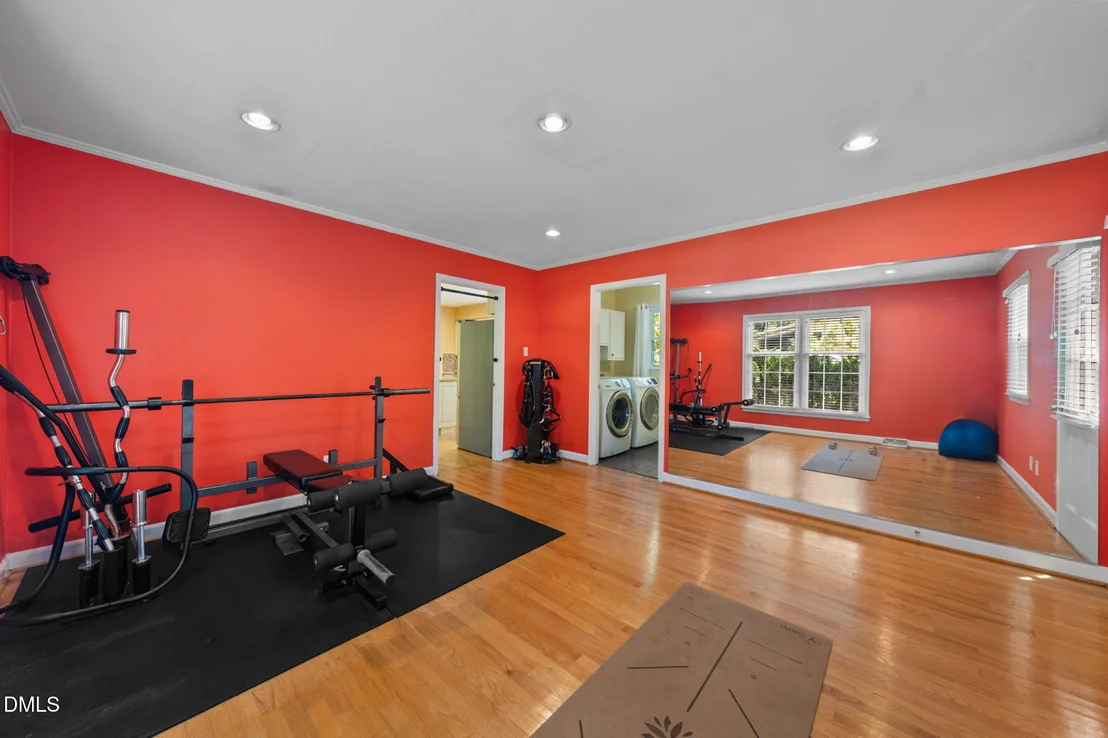 Photo of 721 Tinkerbell Road