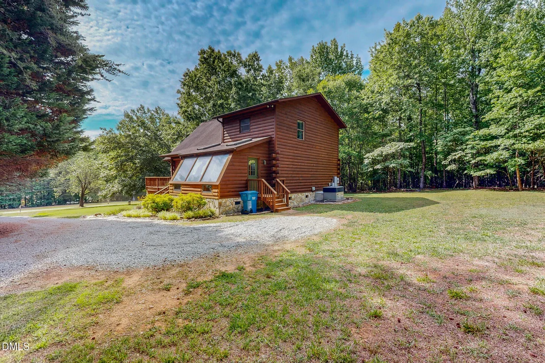Photo of 222 Amber Road