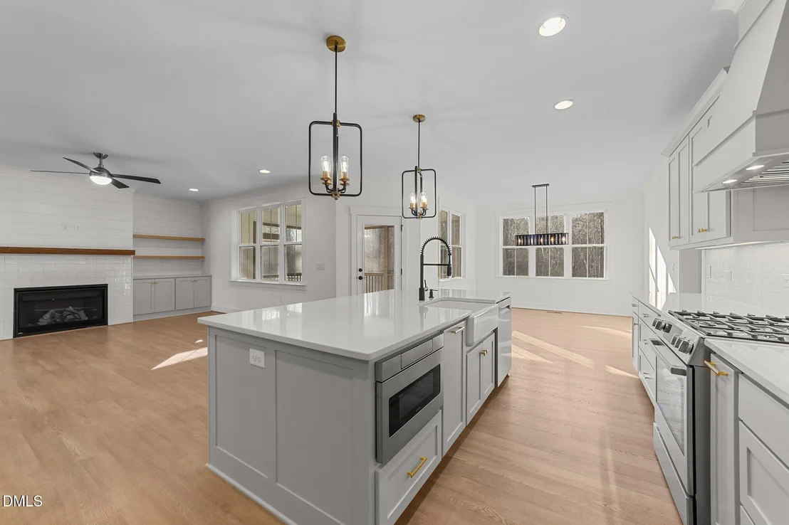 Photo of 305 Slocum Drive