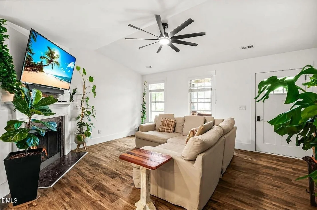 Photo of 184 Westchase Drive