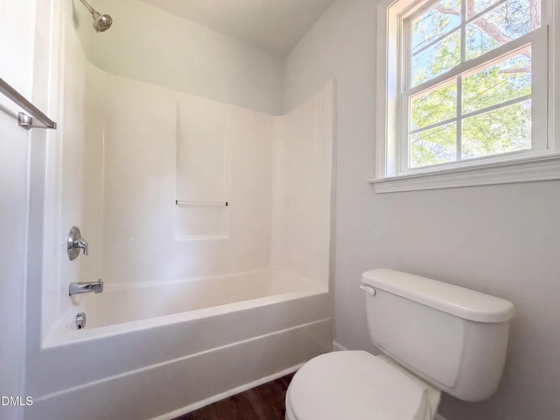 Photo of 576 Sunray Drive