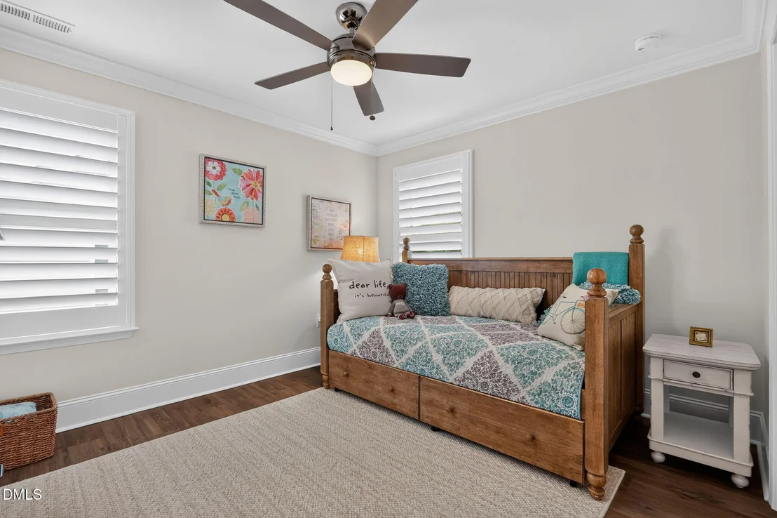 Photo of 86 Shadowbrook Trail